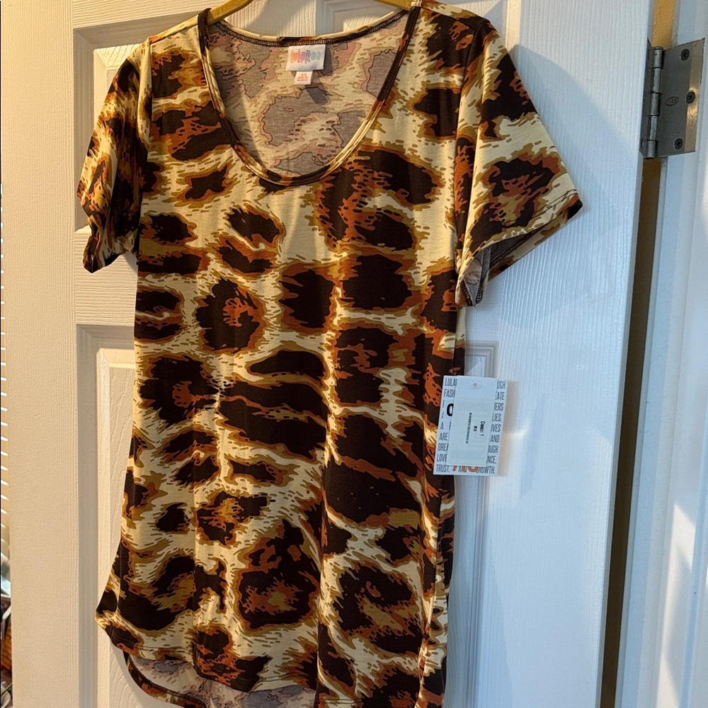 LuLaRoe Leopard Print Classic Tee
